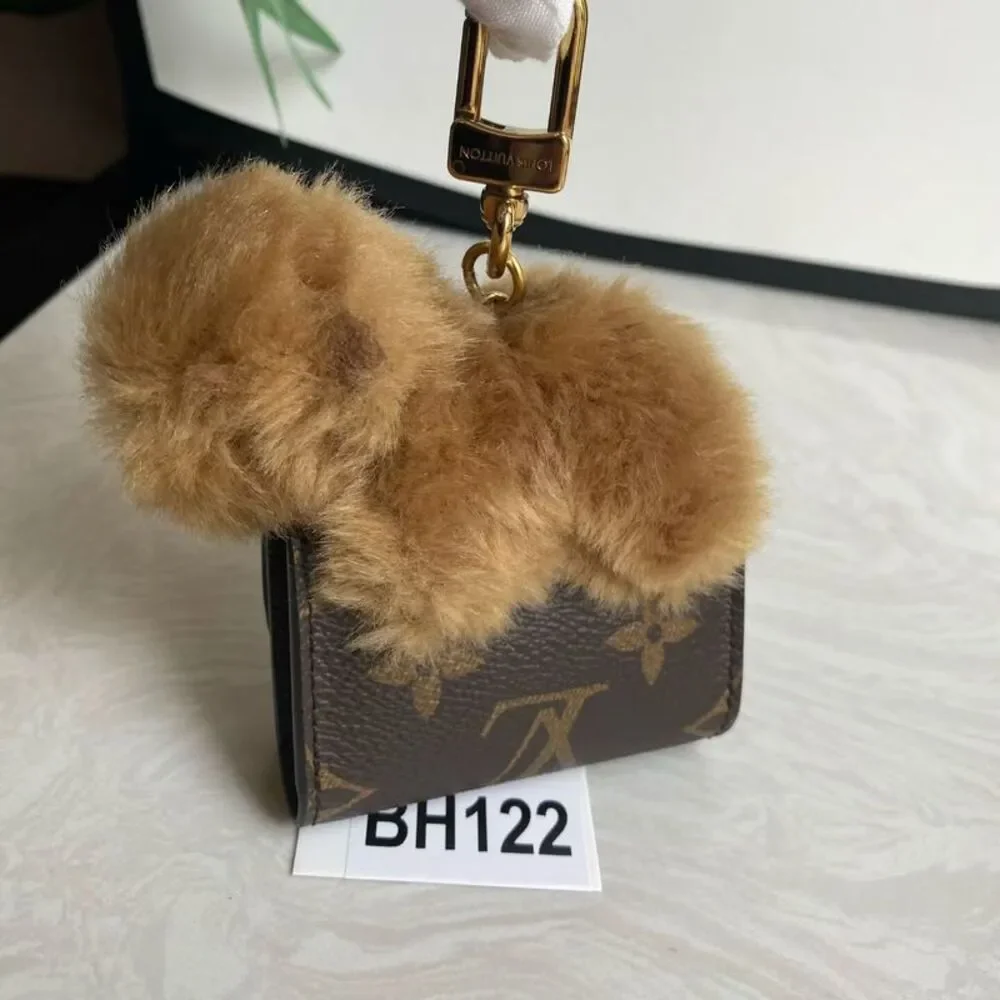 Louis Vuitton Women Pre-Loved Bag Very Good Condition